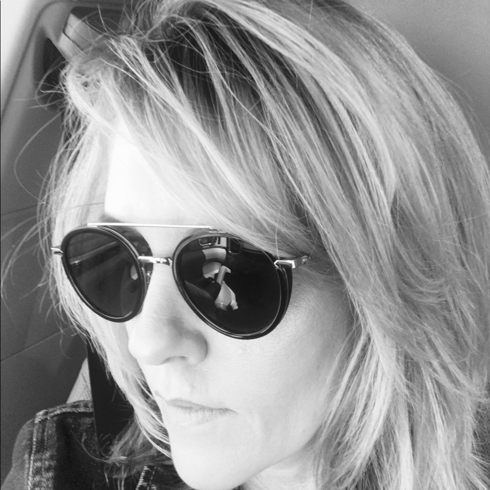 Meet your Posher, Lisa